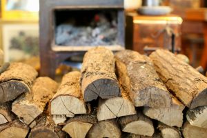 Bois de chauffage à 40 € le stère